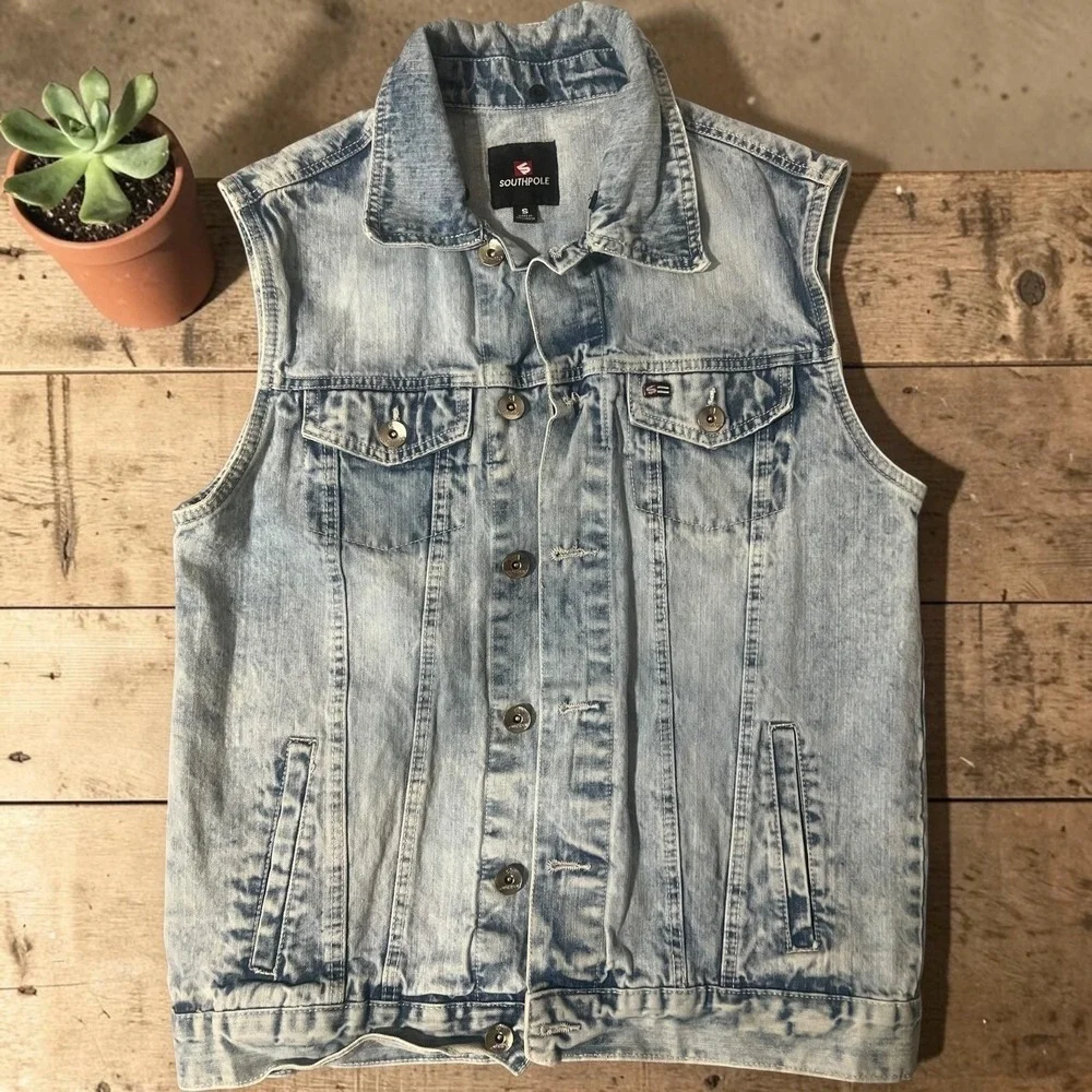 Southpole Denim Vest Mens Light Wash ‎ Button Front Trucker Style Size Small